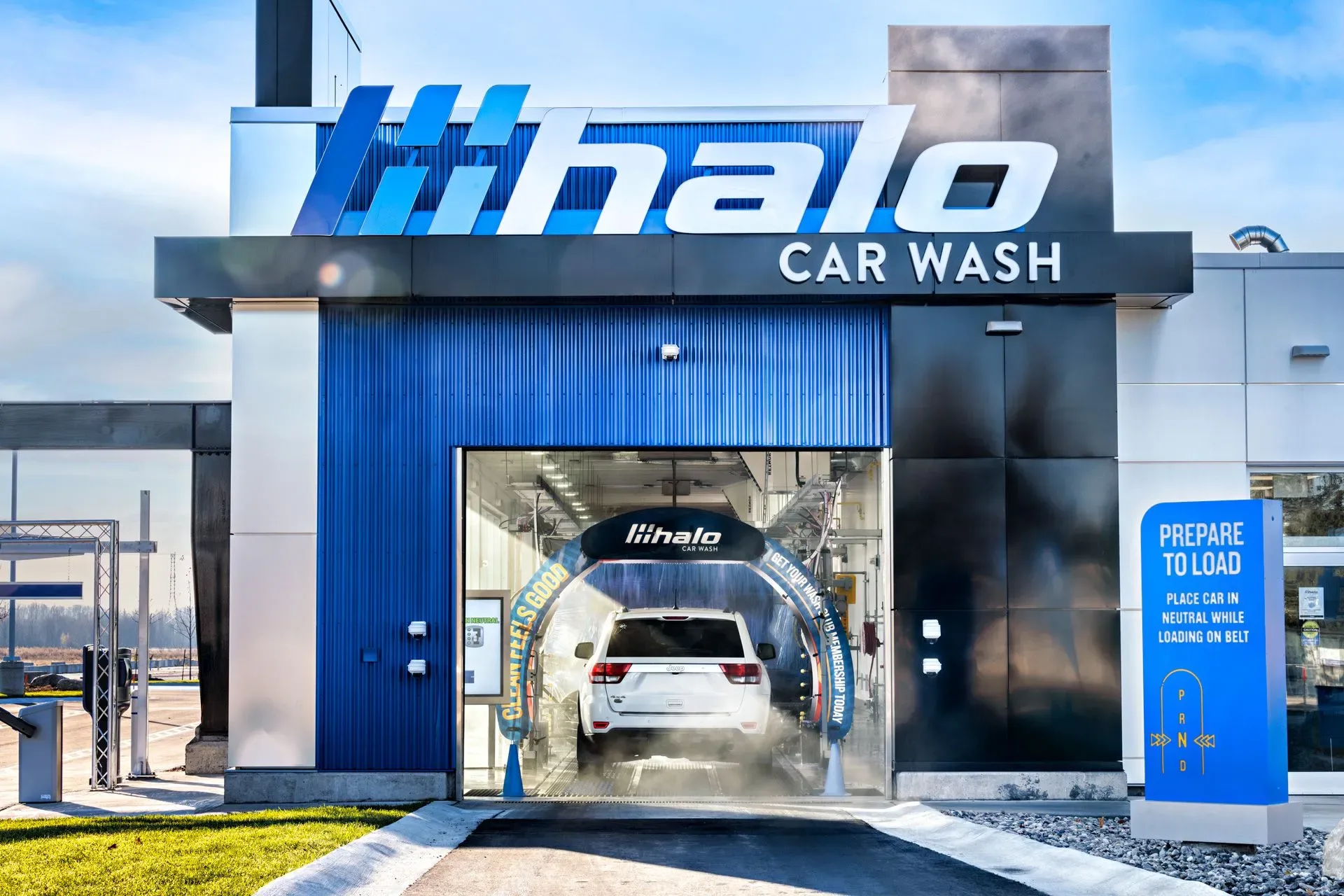 Halo by Michelle Valberg Z718441 1920w